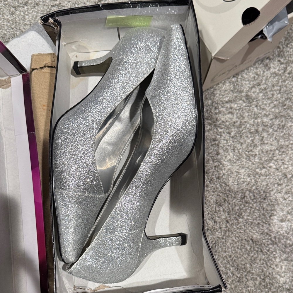 Easy Street Shimmering Silver Heels